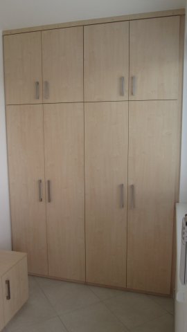 Vestavěné skříně