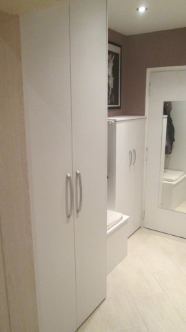 Vestavěné skříně