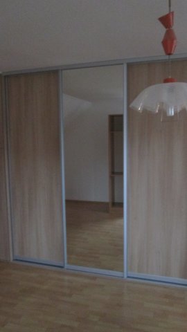 Vestavěné skříně